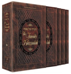 FAMILY HAGGADAH - Leatherette Slipcase Set