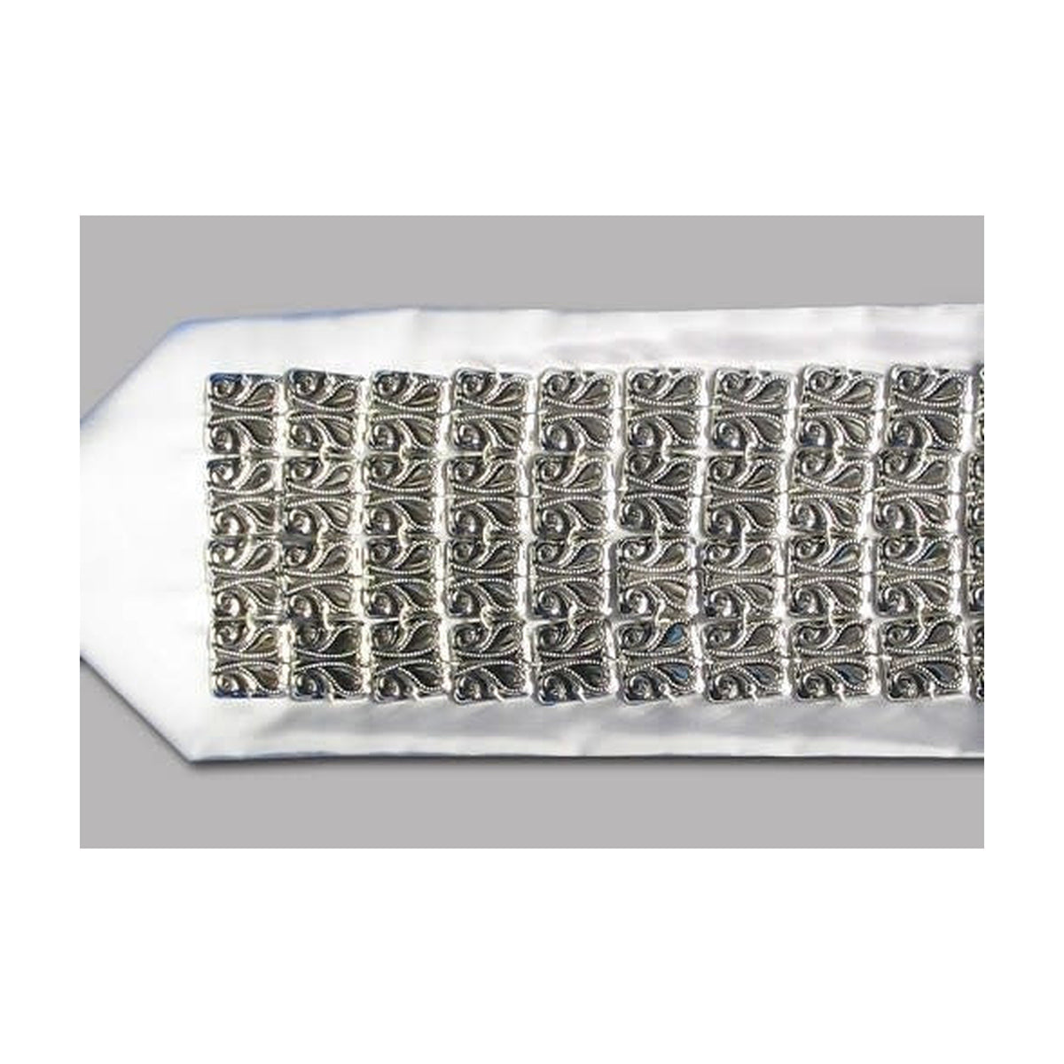 Atara, Silver Finish